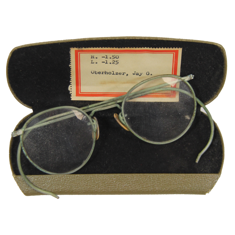 Lunettes de vue, Pvt. Jay Oberholzer, WIA, ETO, 1944