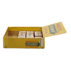 Packs, Chewing Gum, WRIGLEY'S, Spearmint, Made in Great Britain, with Display Box