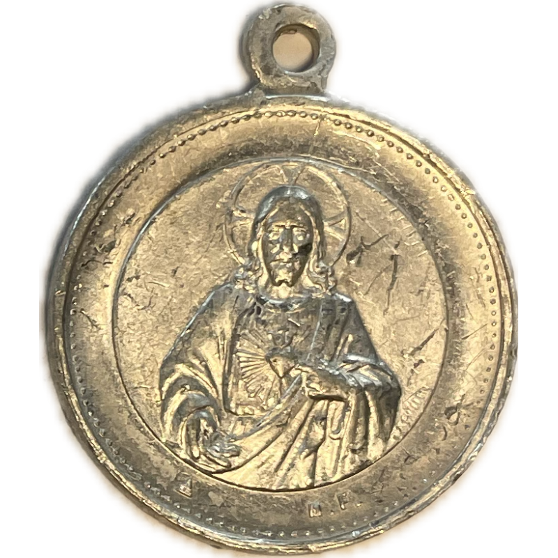 Chaplain WWII, Miraculous Medal, dog tags