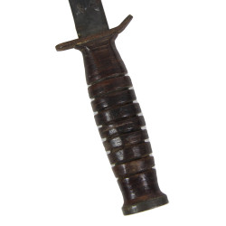 Knife, Trench, USM3, UTICA on Guard, with USM8 Scabbard