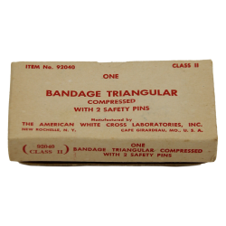 Bandage stérile triangulaire, Item No. 92040, The American White Cross Laboratories, Inc.