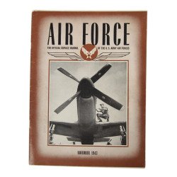 Lot de cinq magazines, AIR FORCE, 1943-1945