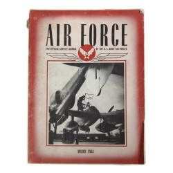 Lot de cinq magazines, AIR FORCE, 1943-1945