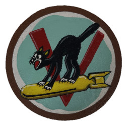 Insigne de poitrine, 553rd Bombardment Squadron, 386th Bombardment Group, 9th Air Force, en cuir