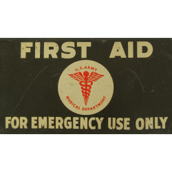 Boîte de premiers secours (First-Aid), 12 Unit, item No. 9777300, 1er type, 1942