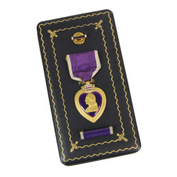 Coffret médaille Purple Heart, S/Sgt. Rocco Puglisi, Co. A, 116th Inf. Regt., 29th Infantry Division, WIA, ETO