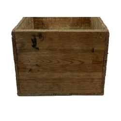 Crate, Wood, American Red Cross, COLGATE-PALMOLIVE PEET CO.