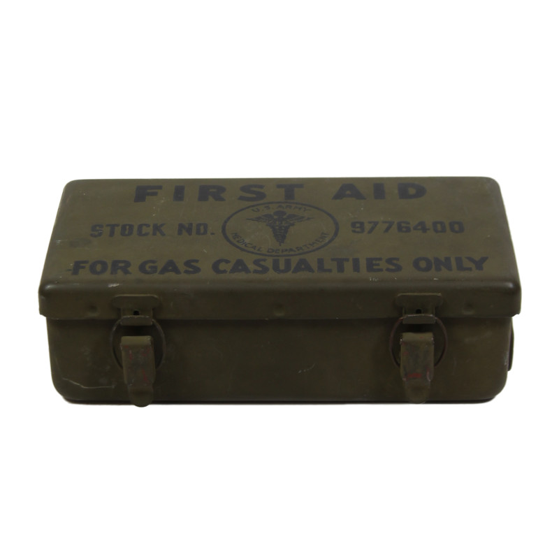 Boîte de premiers secours (First Aid For Gas Casualties Only), item No. 9776400