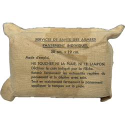 Pansement britannique, Opérations Jointes, Services de Santé des Armées, 20cm x 19cm