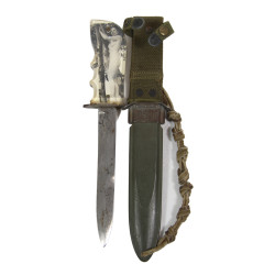 Knife, Trench, USM3, UTICA on Guard, Modified, Plexiglas Grips, with USM8 Scabbard, 1st Type